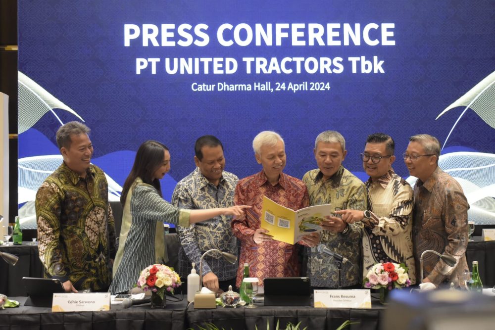 United Tractors (UNTR) Rombak Jajaran Direksi Dan Komisaris, Berikut ...