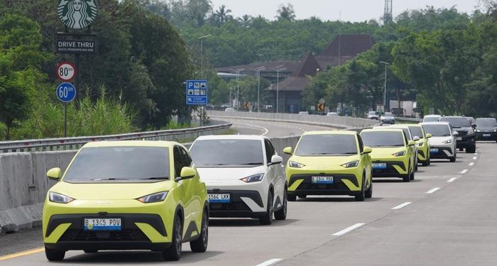 Penjualan Mobil Listrik Melesat, Bulan Oktober 2025 Catat Rekor Tertinggi